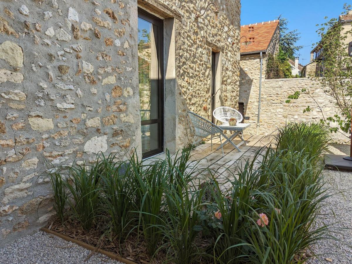 Val Trebbia Hotel Feucherolles Buitenkant foto